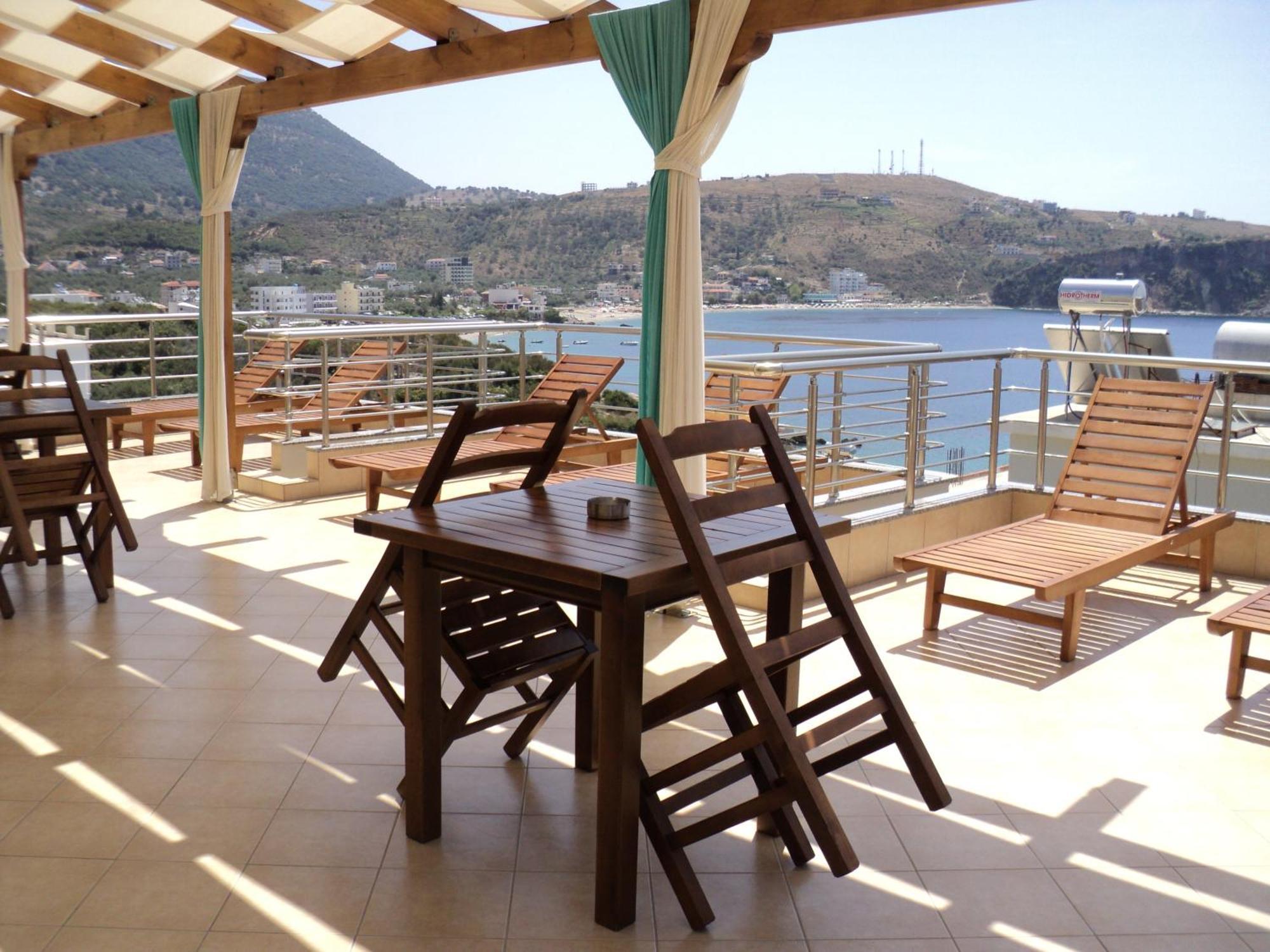 Kosteli Hotel